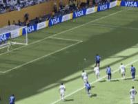 爱游戏体育地址-瓦伦西亚门将神勇扑救，助球队逼平