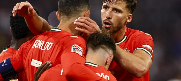 爱游戏中国官网-关于欧国联战场再现绝杀，球队士气高涨的信息