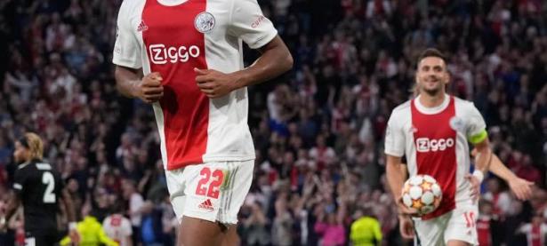 爱游戏网页版登录入口-关于阿贾克斯士气高涨，狂胜对手的信息