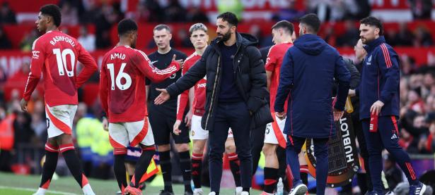 爱游戏网页版登录入口-曼联客场大胜，出击新境界迎接新挑战