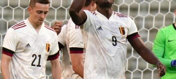 爱游戏app-比利时大胜俄罗斯，欧预赛领跑小组