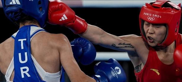 爱游戏网页版登录入口-选手战胜困难，夺得金牌殊荣