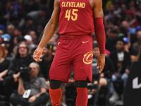 爱游戏网页版登录入口-米切尔单场高效狂砍，刷新职业纪录的简单介绍