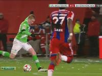 爱游戏亚洲官网-关于沃尔夫斯堡后防线失误频发，亟需加强训练的信息