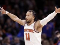 爱游戏官网-宏美埃罗尼连中两球，带队豪取三分(宏美埃罗尼连中两球,带队豪取三分球)