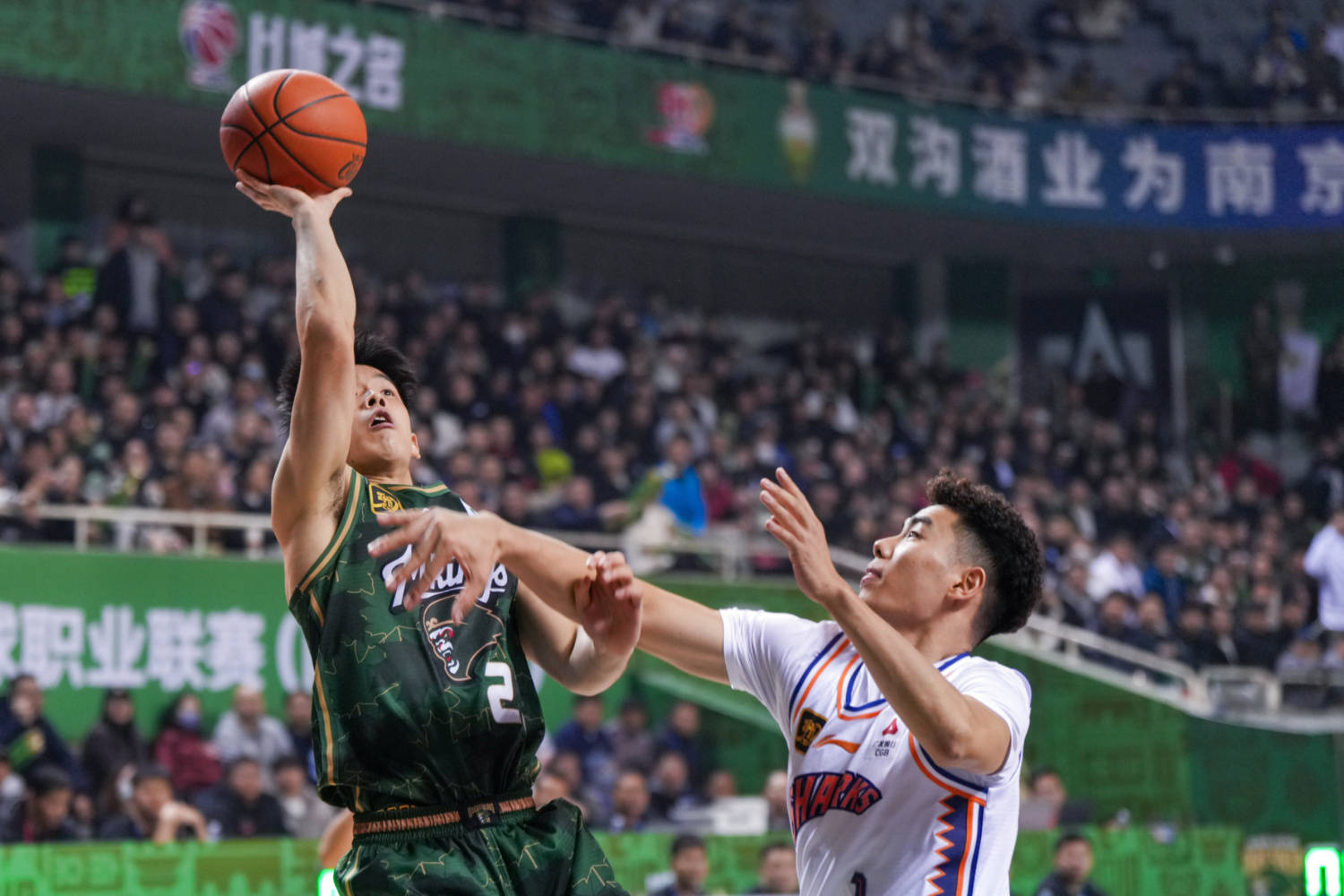 包含上海队在主场迎战辽宁男篮,寻求胜利机会的词条 包含上海队在主场迎战辽宁男篮,寻求胜利机会的词条