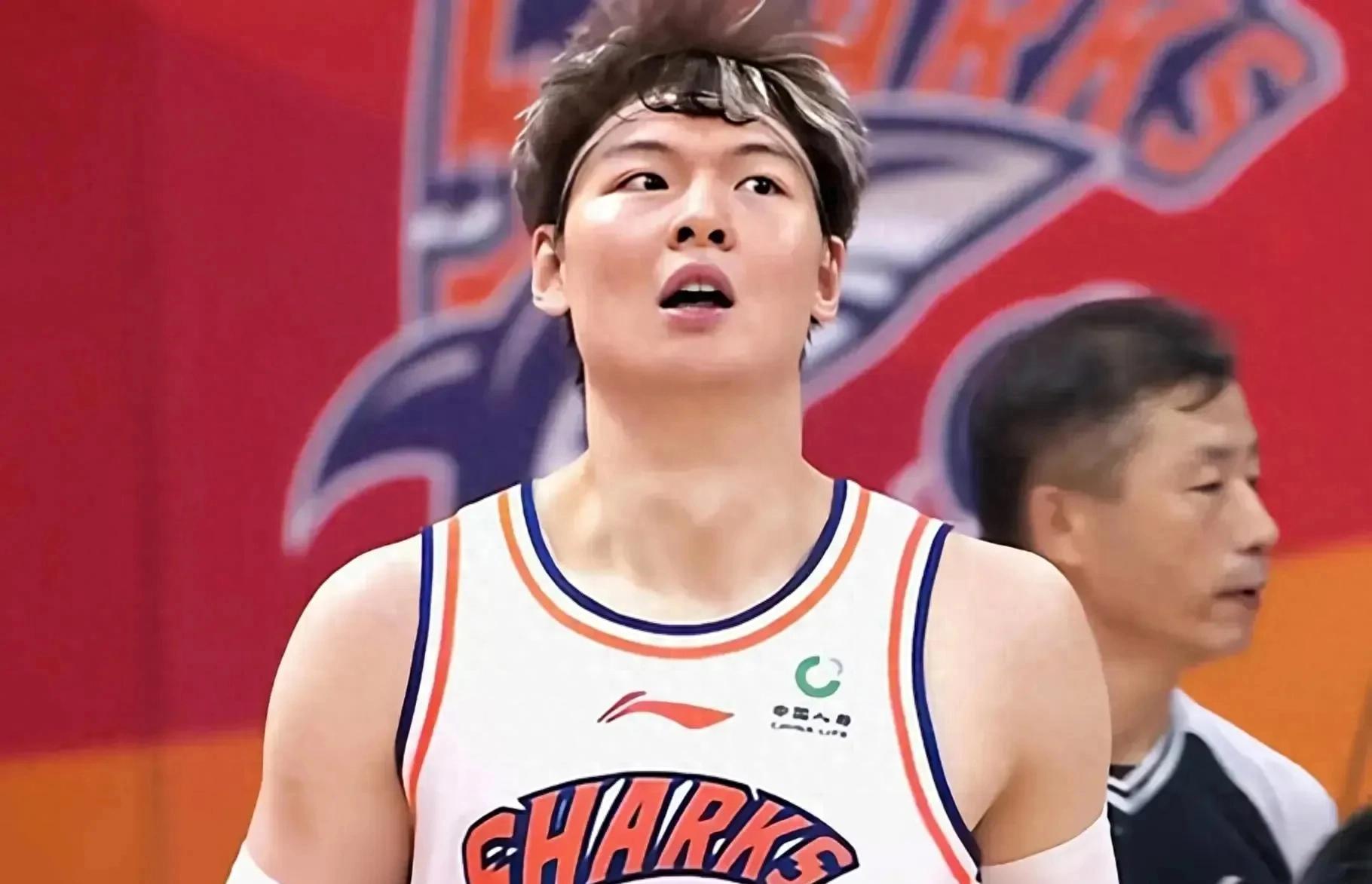 包含上海队在主场迎战辽宁男篮,寻求胜利机会的词条 包含上海队在主场迎战辽宁男篮,寻求胜利机会的词条