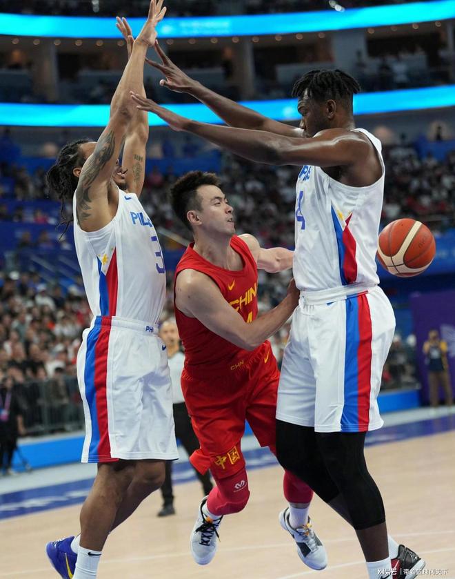 菲律宾球队实力取胜,晋级淘汰赛 菲律宾球队实力取胜,晋级淘汰赛