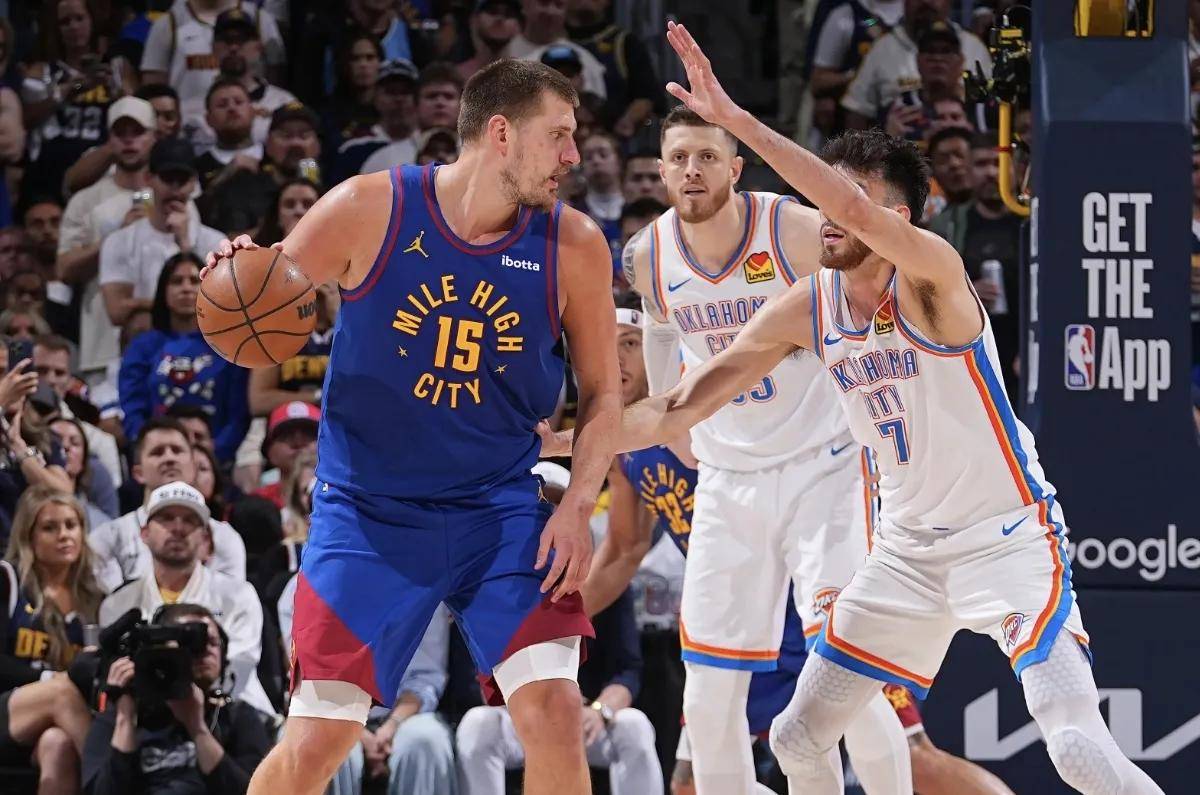 包含76人力克灰熊,客场豪取胜利的词条 包含76人力克灰熊,客场豪取胜利的词条