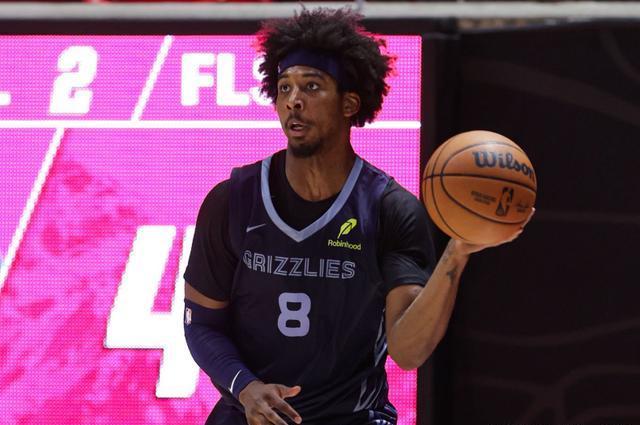 包含76人力克灰熊,客场豪取胜利的词条 包含76人力克灰熊,客场豪取胜利的词条