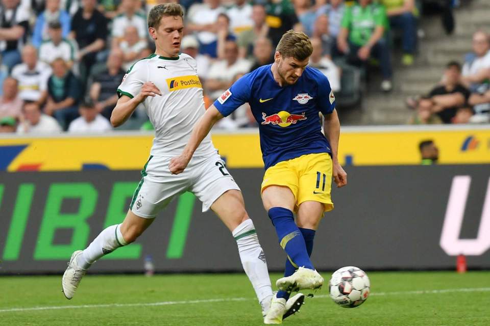 关于门兴格拉德巴赫险胜争取三分,积分不断攀升的信息 关于门兴格拉德巴赫险胜争取三分,积分不断攀升的信息