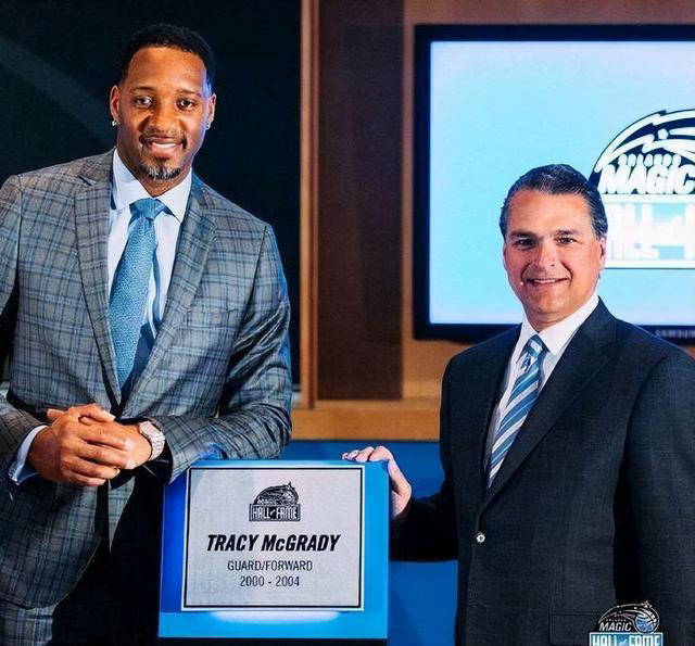 新西兰队主力中锋受伤退役,球队重整旗鼓的简单介绍 新西兰队主力中锋受伤退役,球队重整旗鼓的简单介绍