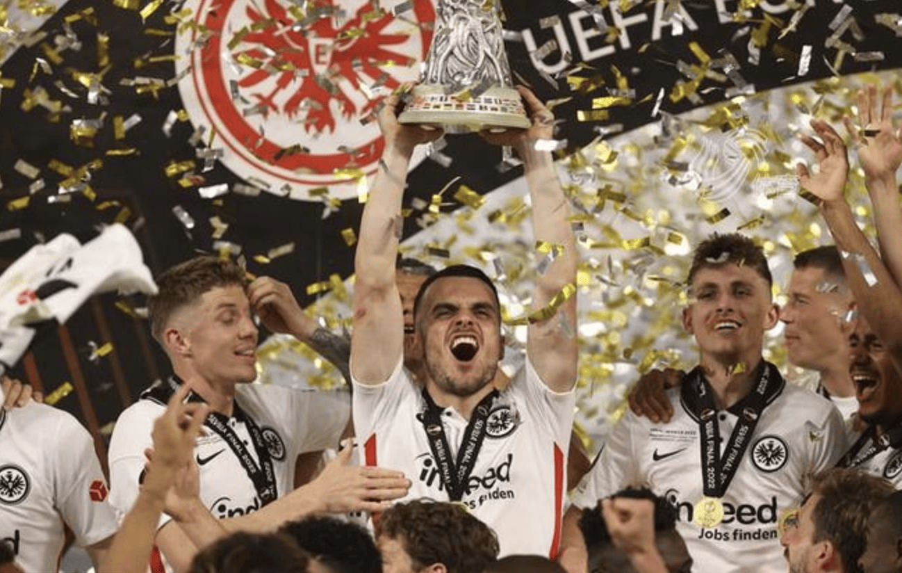 法兰克福主场负于云达不来梅,遭遇颓势的简单介绍 法兰克福主场负于云达不来梅,遭遇颓势的简单介绍