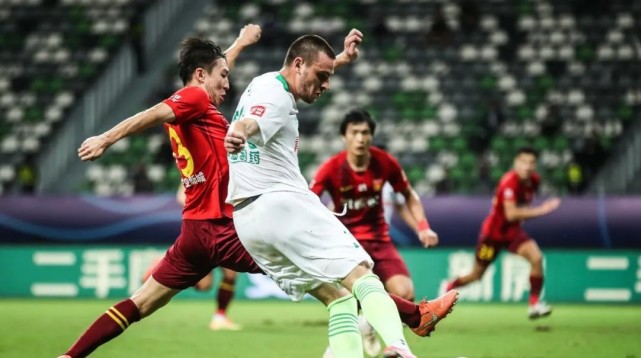 青岛黄海战平对手，保级形势仍不容乐观的简单介绍