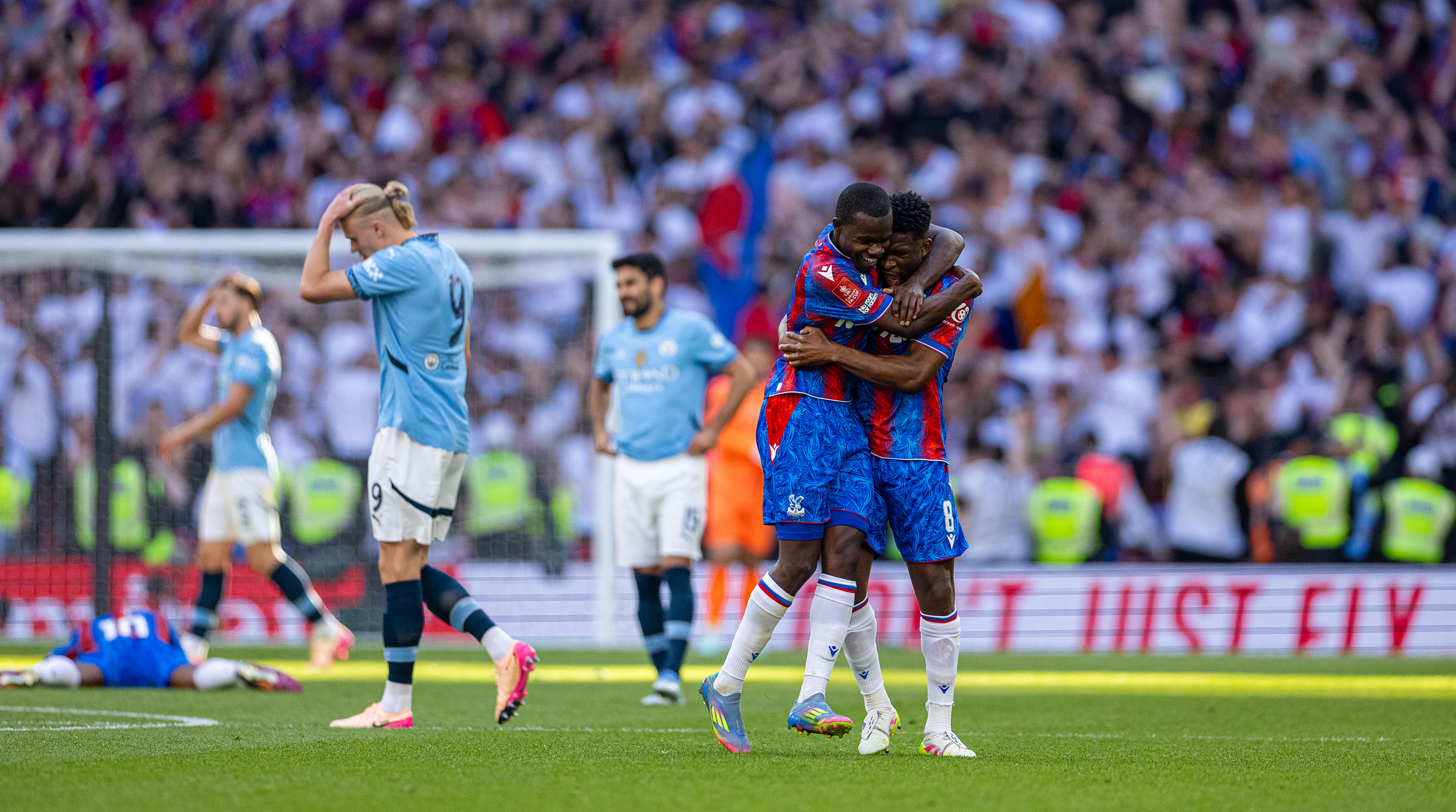 包含大比分获胜,一队球员光彩夺目的词条 包含大比分获胜,一队球员光彩夺目的词条