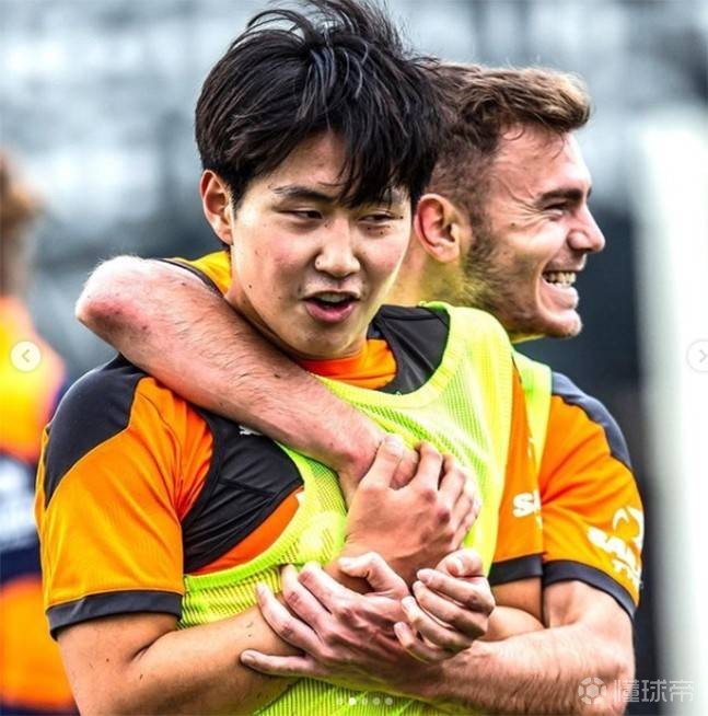 格拉纳达主场迎战瓦伦西亚,实行冲击战术 格拉纳达主场迎战瓦伦西亚,实行冲击战术