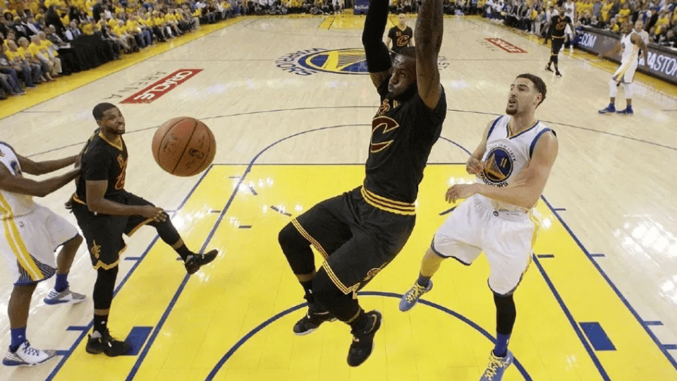 包含步行者击败活塞,破解对手防线轻松取胜的词条 包含步行者击败活塞,破解对手防线轻松取胜的词条