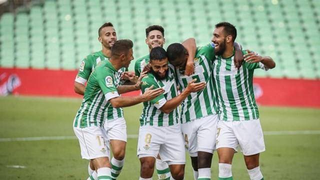 埃尔切主场大胜马洛卡,提升士气 埃尔切主场大胜马洛卡,提升士气