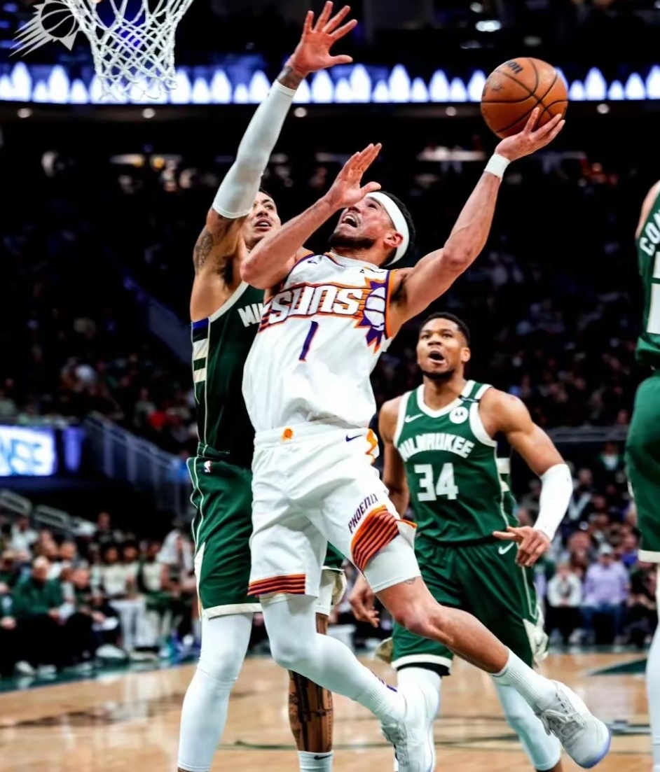 雄鹿横扫尼克斯,稳坐东部第一的简单介绍 雄鹿横扫尼克斯,稳坐东部第一的简单介绍