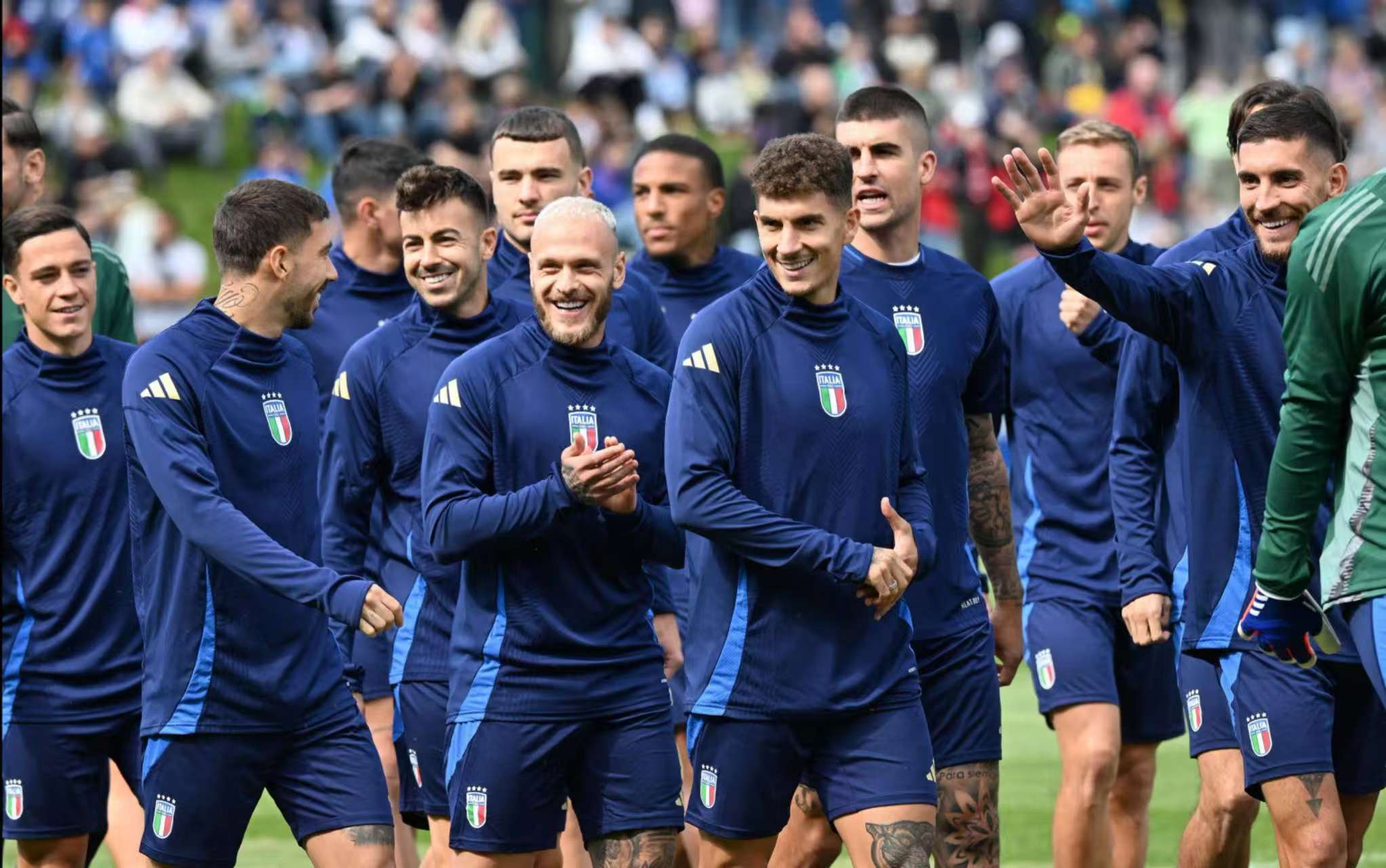 关于希腊客场战胜罗马尼亚,晋级欧洲杯预选赛下一轮的信息 关于希腊客场战胜罗马尼亚,晋级欧洲杯预选赛下一轮的信息