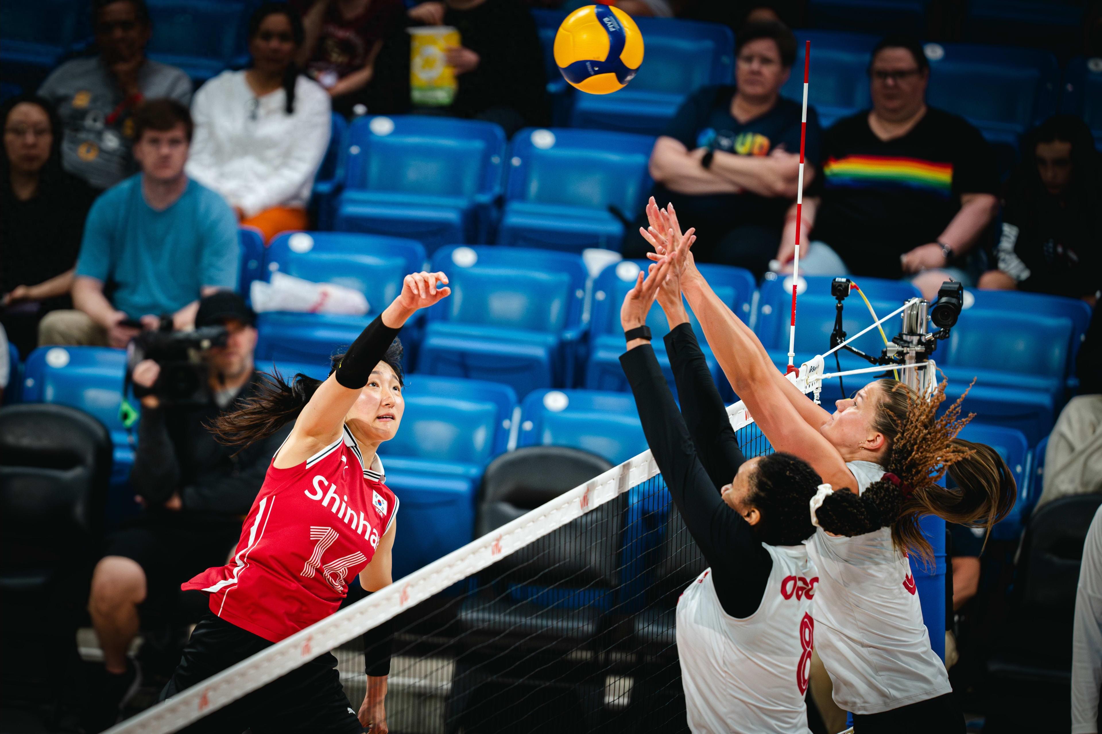 立陶宛球员完美传球,助国家队赢得比赛的简单介绍 立陶宛球员完美传球,助国家队赢得比赛的简单介绍